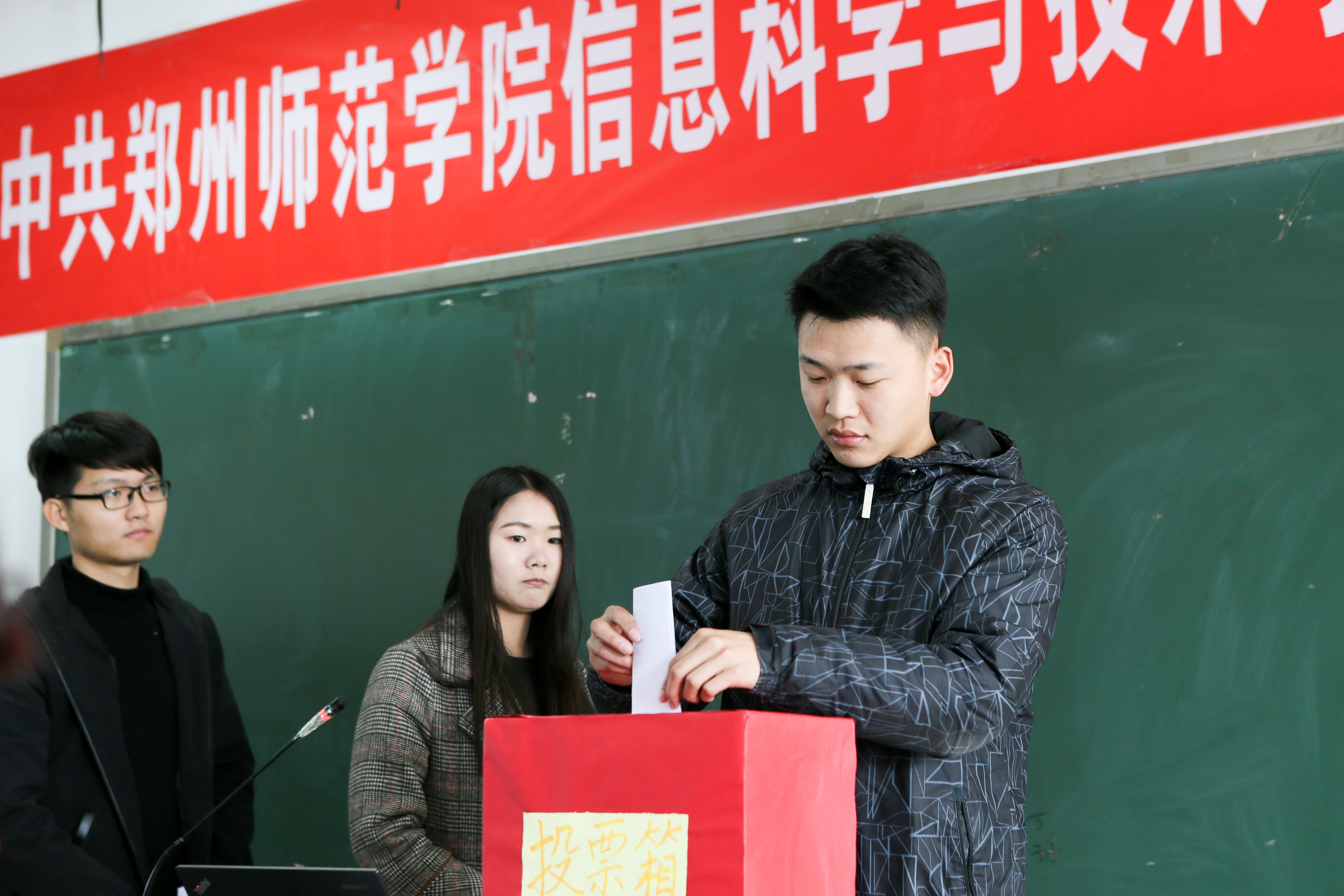 TER_0448.jpg TER_0448.jpg