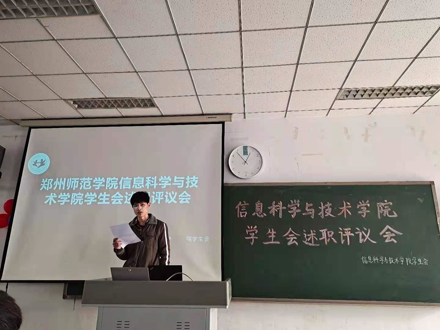 15d3a03b3e52de78e6661e0c8fe71f7.jpg