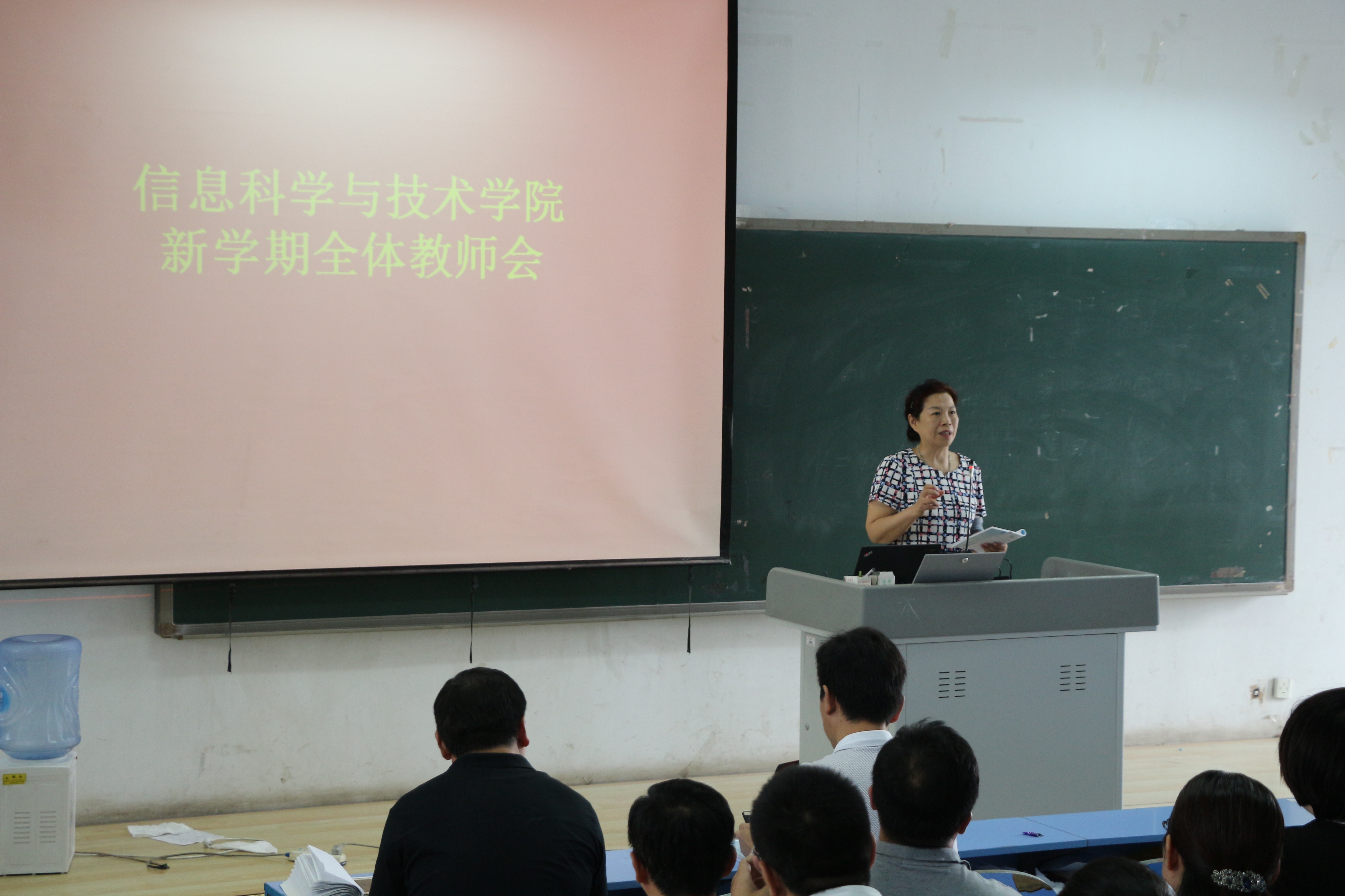 IMG_5749.JPG IMG_5749.JPG