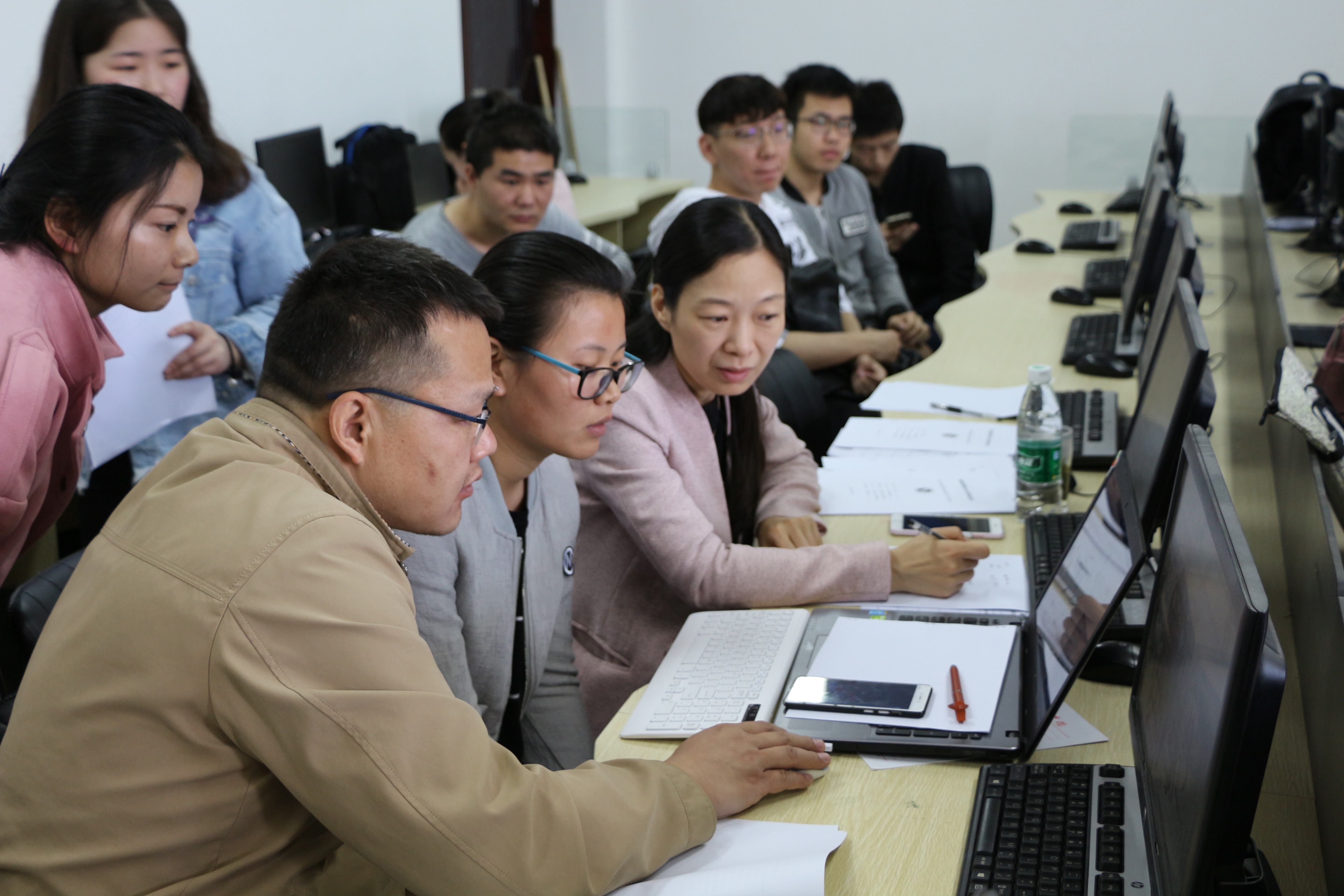 IMG_4205.JPG IMG_4205.JPG