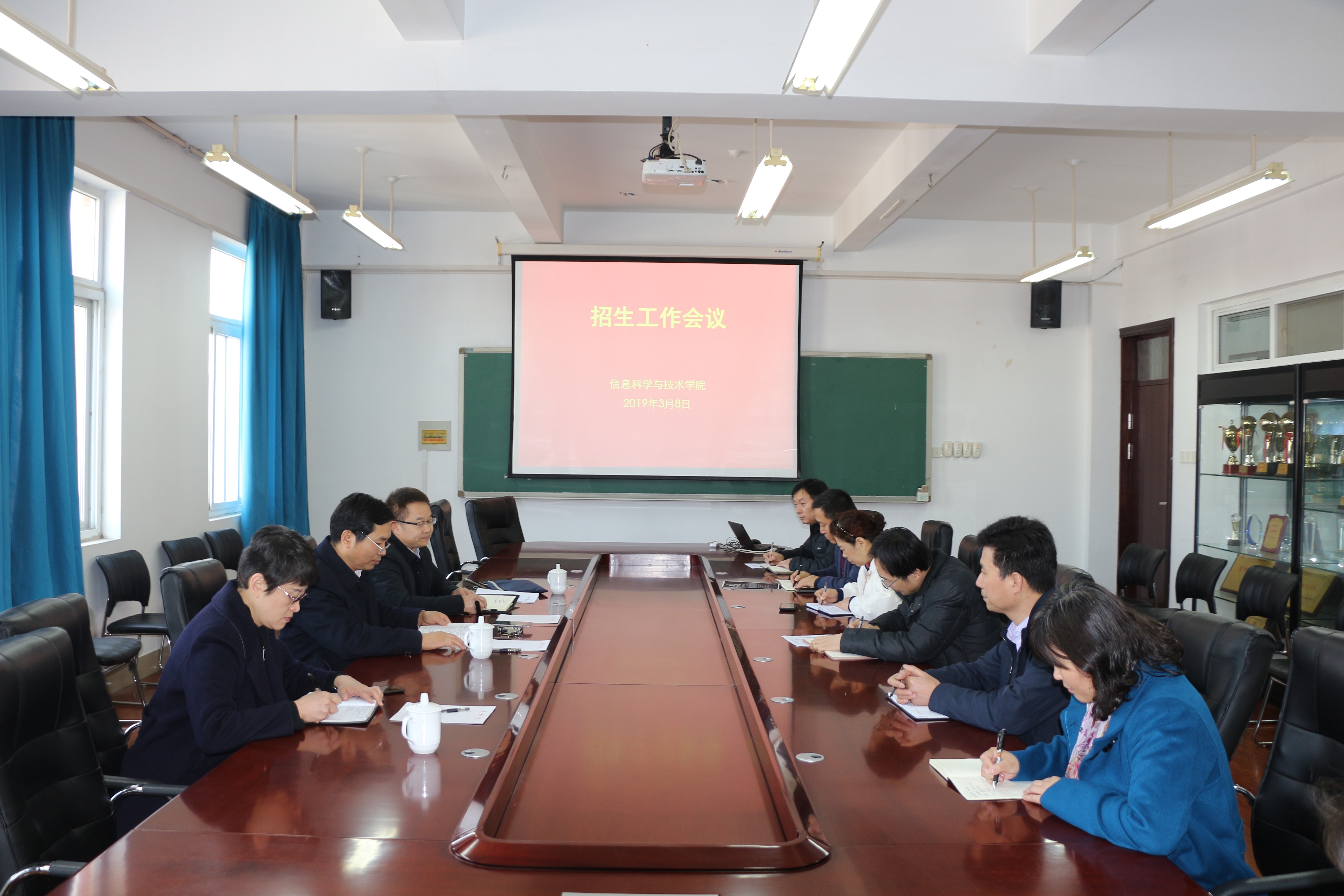 IMG_1880.JPG IMG_1880.JPG