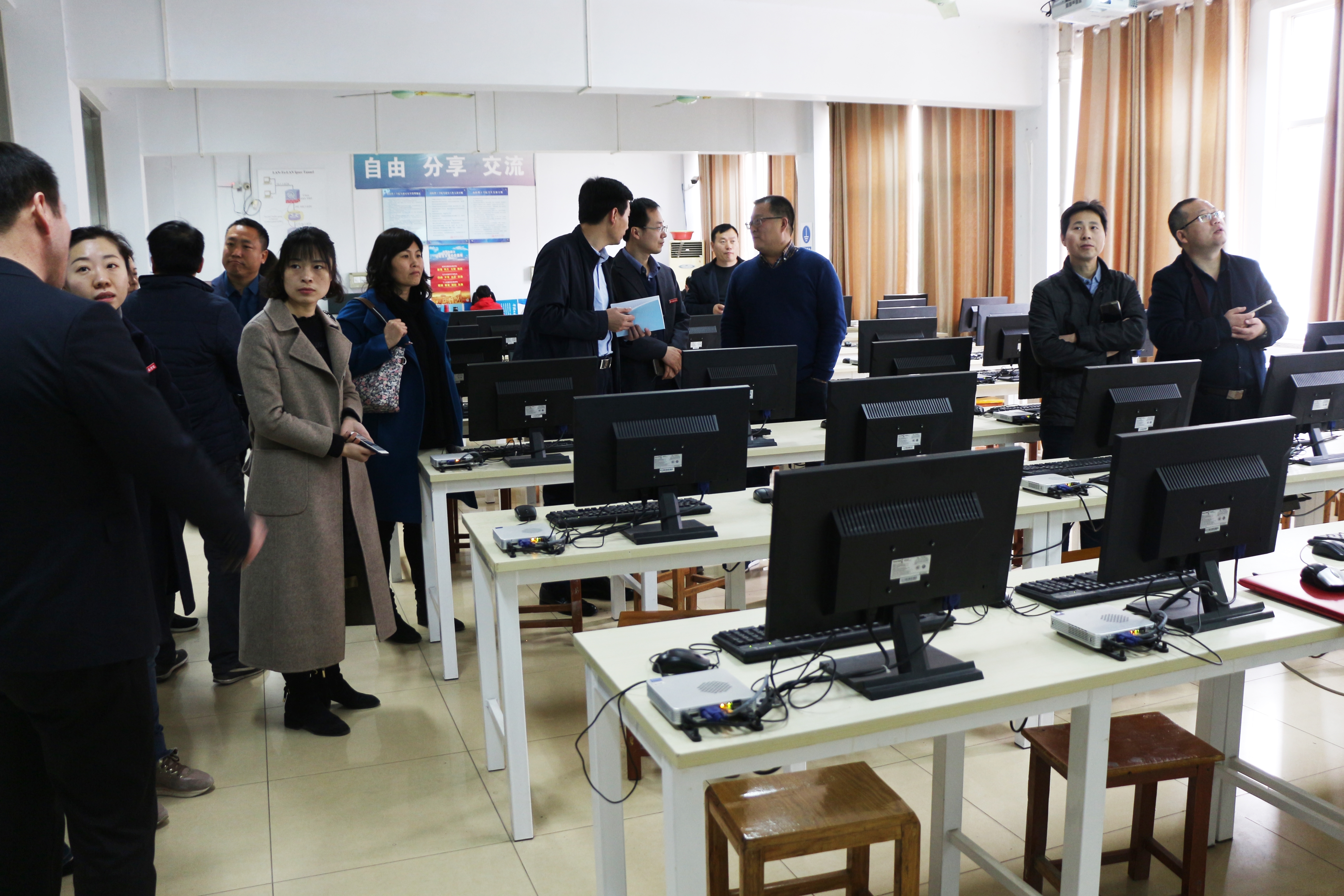 IMG_2010.JPG IMG_2010.JPG