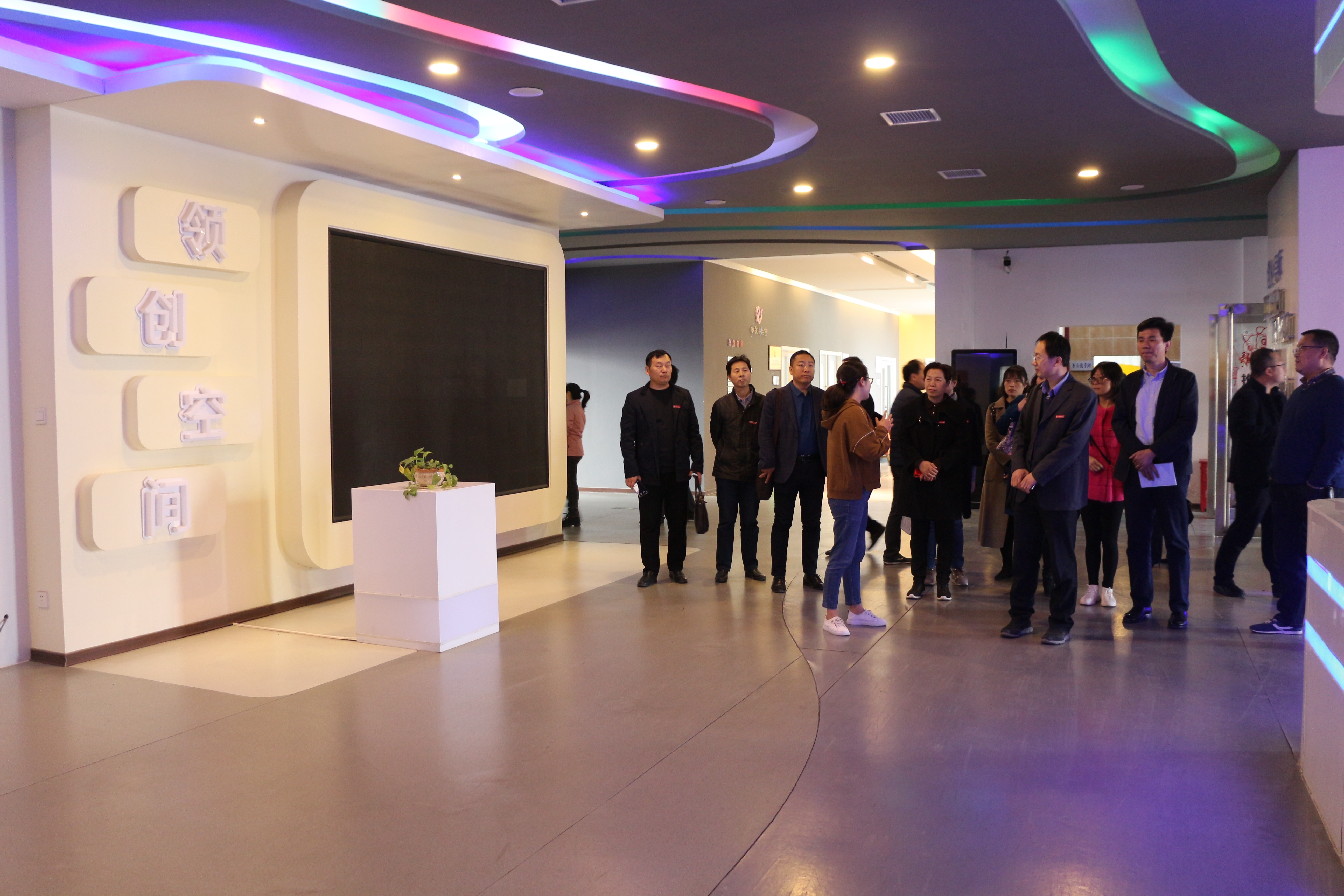 IMG_2086.JPG IMG_2086.JPG